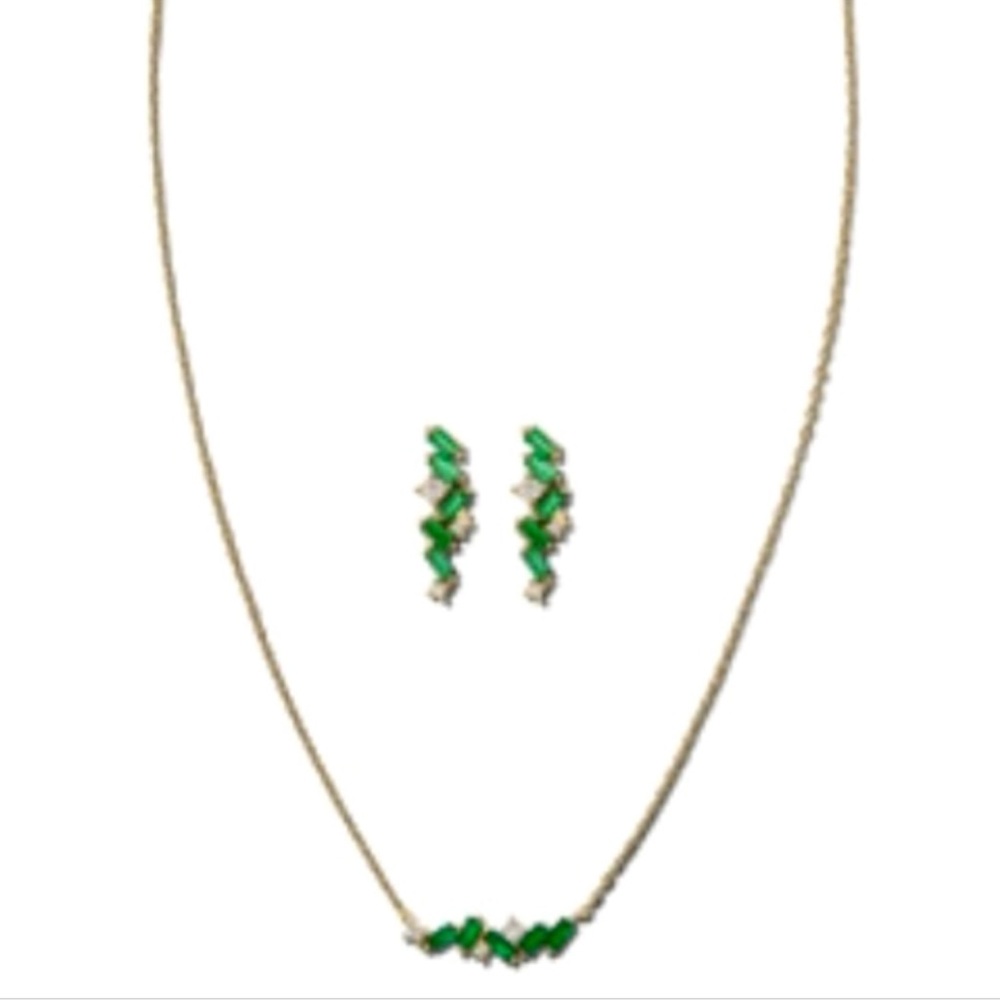 Elegant Green and Gold Necklace and Earring Set